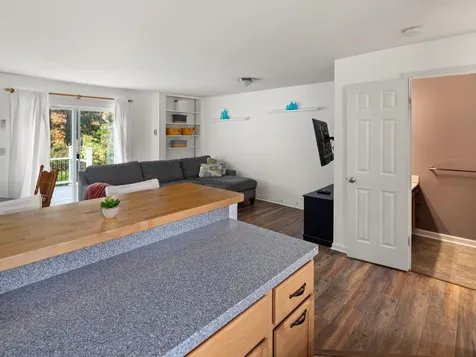 48 Chestnut Lane Colchester VT 05446