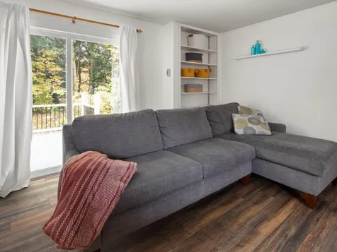 48 Chestnut Lane Colchester VT 05446