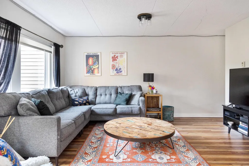 54 East Redrock Drive Burlington VT 05401