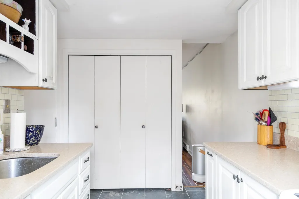 54 East Redrock Drive Burlington VT 05401