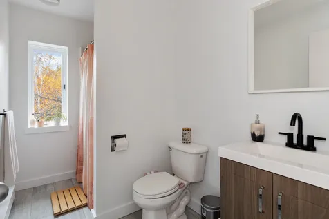 54 East Redrock Drive Burlington VT 05401