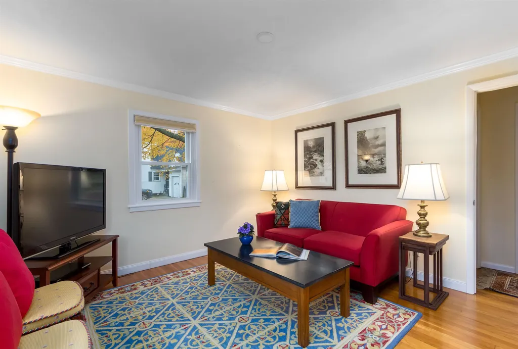17 Westward Drive Burlington VT 05408
