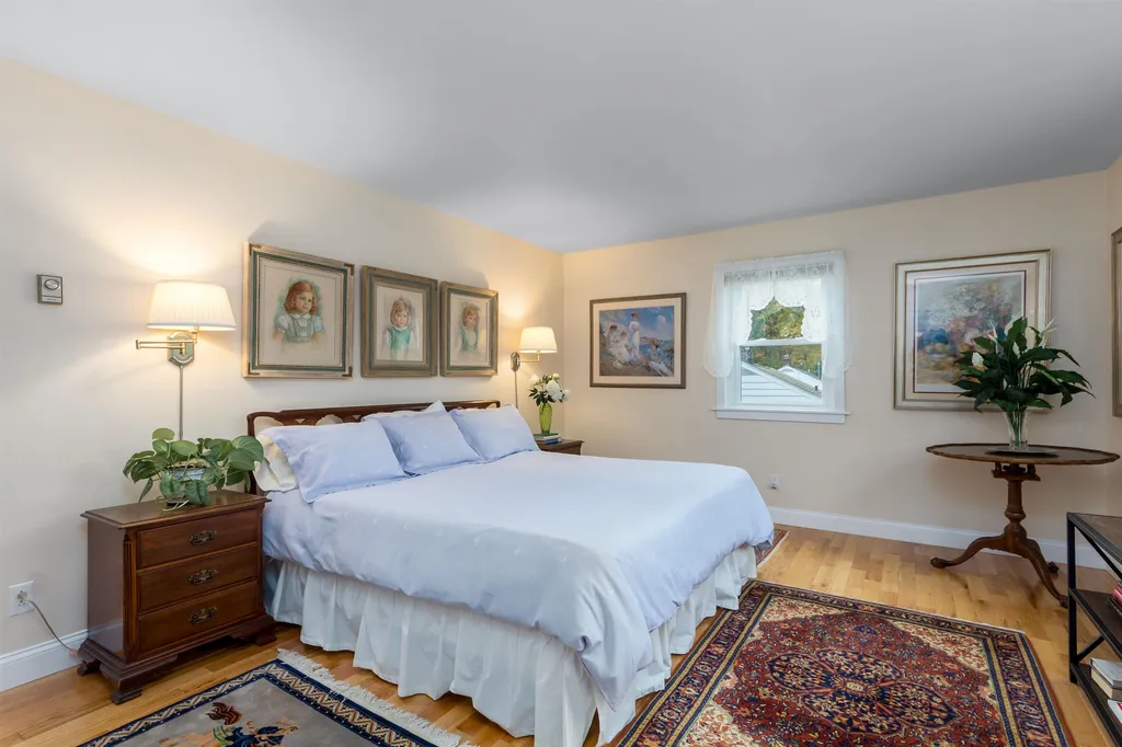 17 Westward Drive Burlington VT 05408