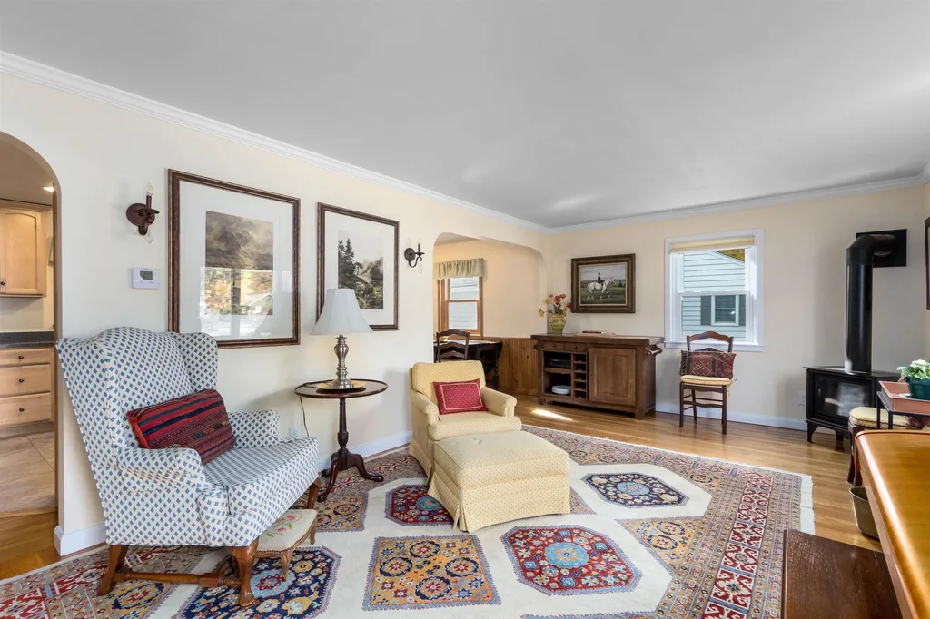 17 Westward Drive Burlington VT 05408