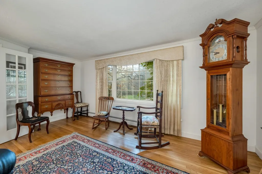 13 Woodridge Road Durham NH 03824