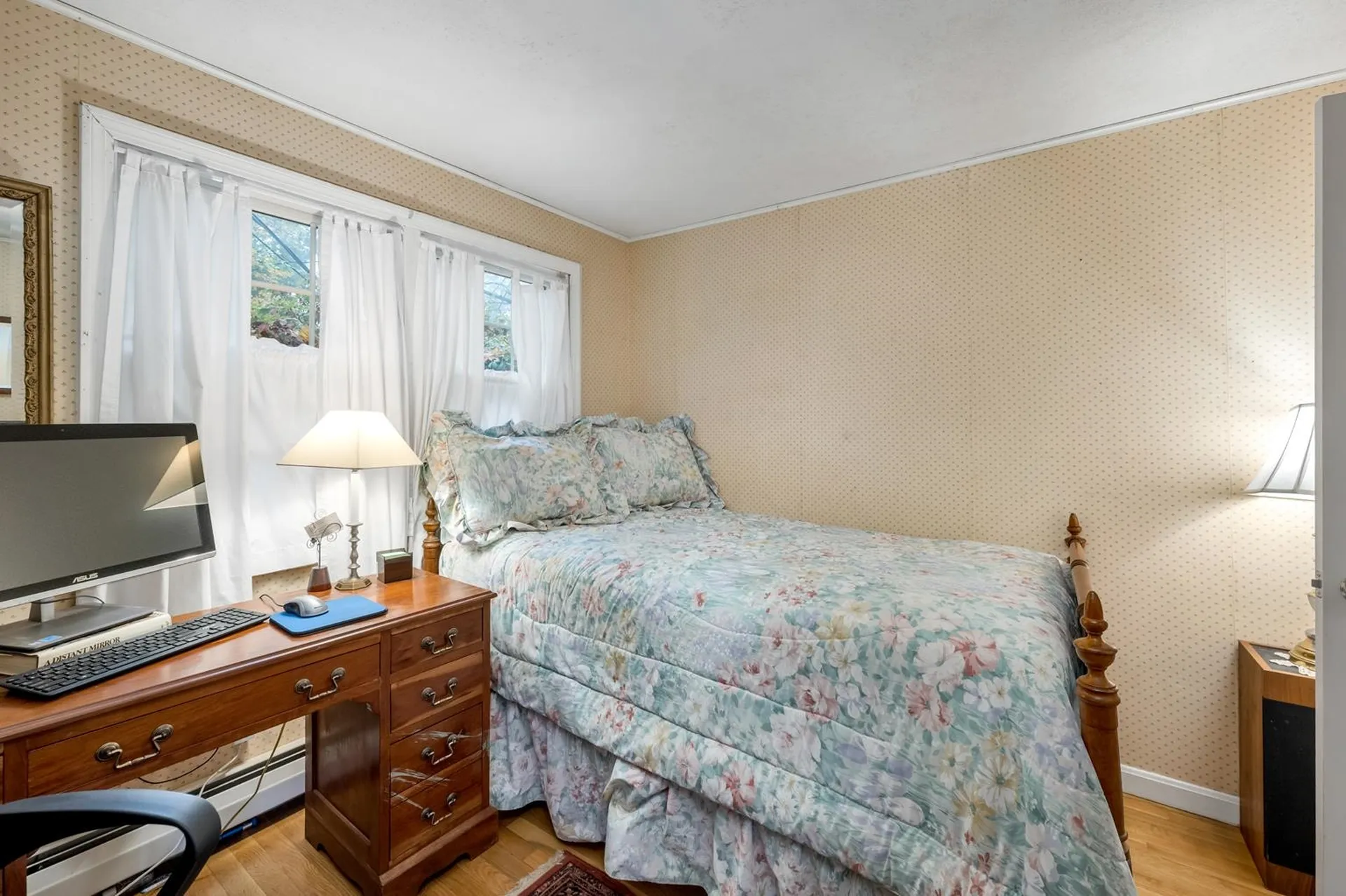 13 Woodridge Road Durham NH 03824