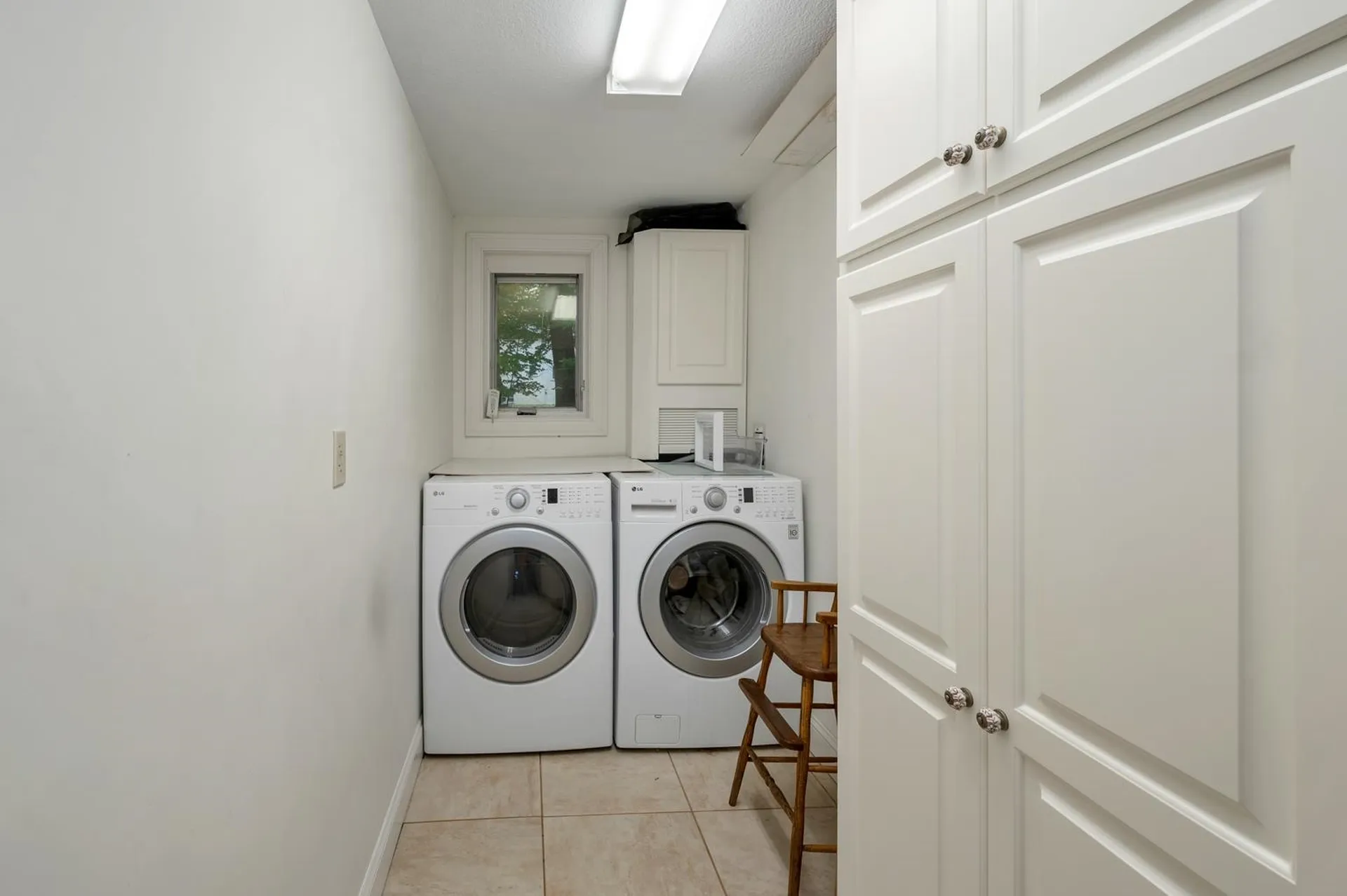 13 Woodridge Road Durham NH 03824