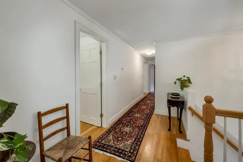 13 Woodridge Road Durham NH 03824