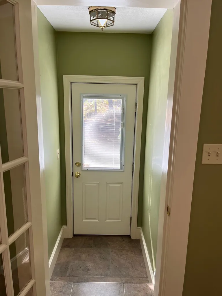 42 Mill Road North Hampton NH 03862
