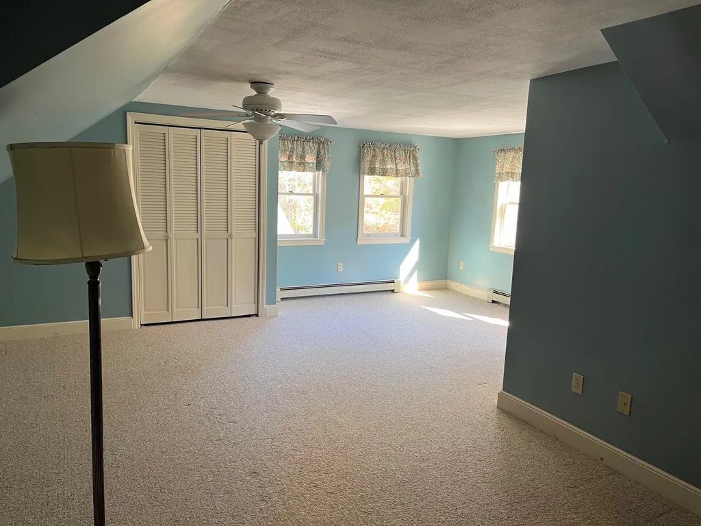 42 Mill Road North Hampton NH 03862