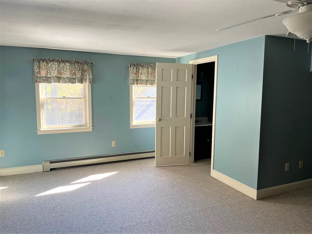 42 Mill Road North Hampton NH 03862