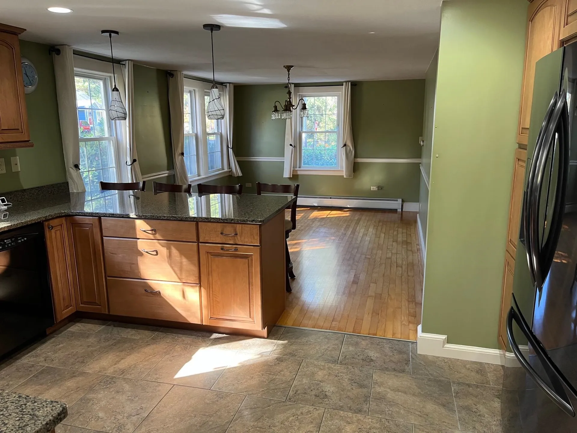 42 Mill Road North Hampton NH 03862