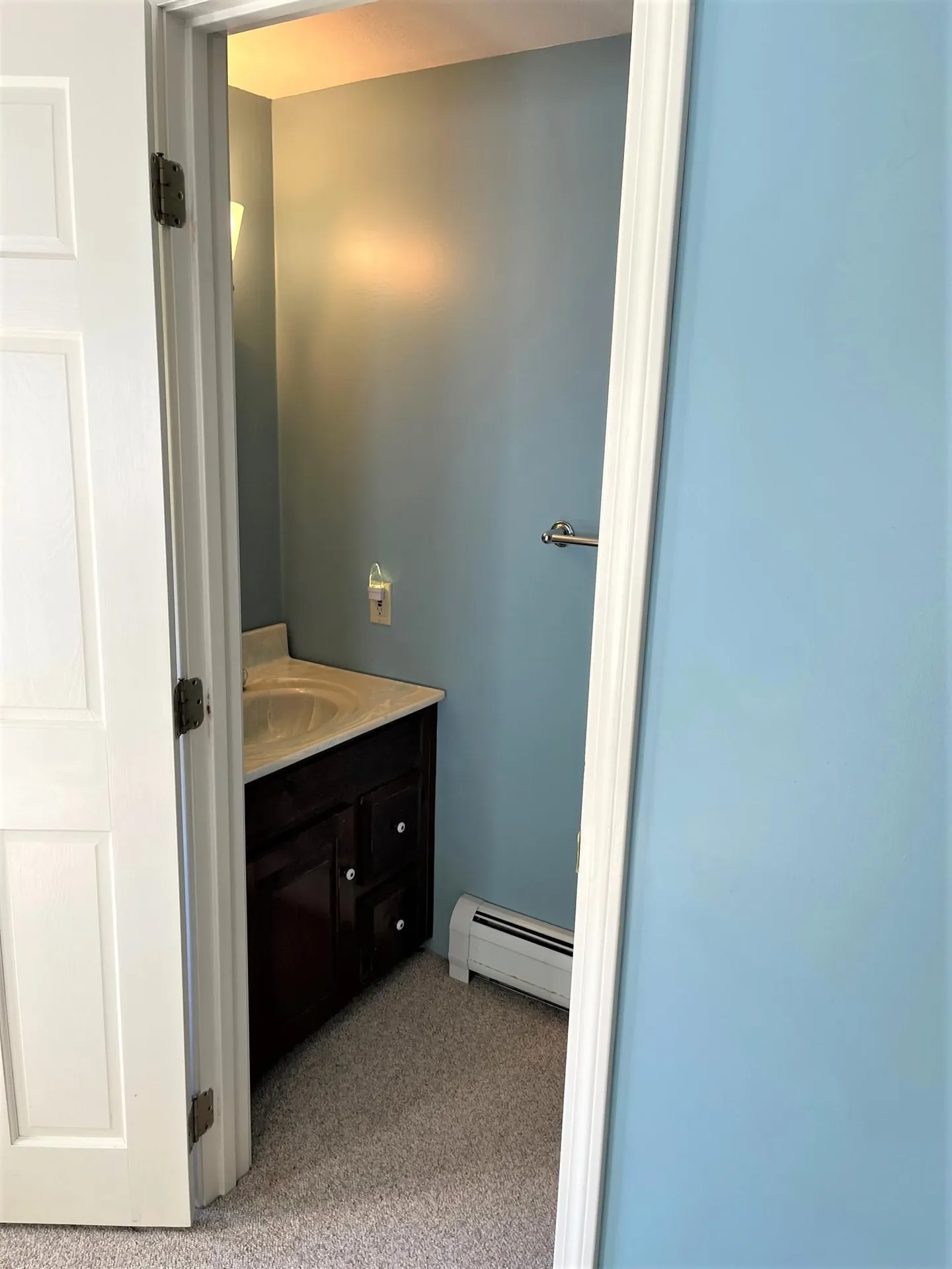 42 Mill Road North Hampton NH 03862