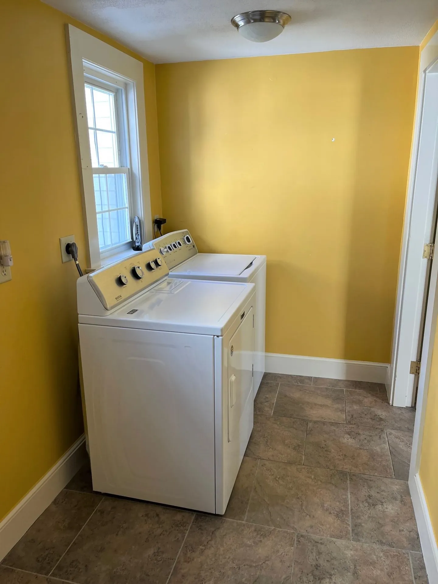 42 Mill Road North Hampton NH 03862