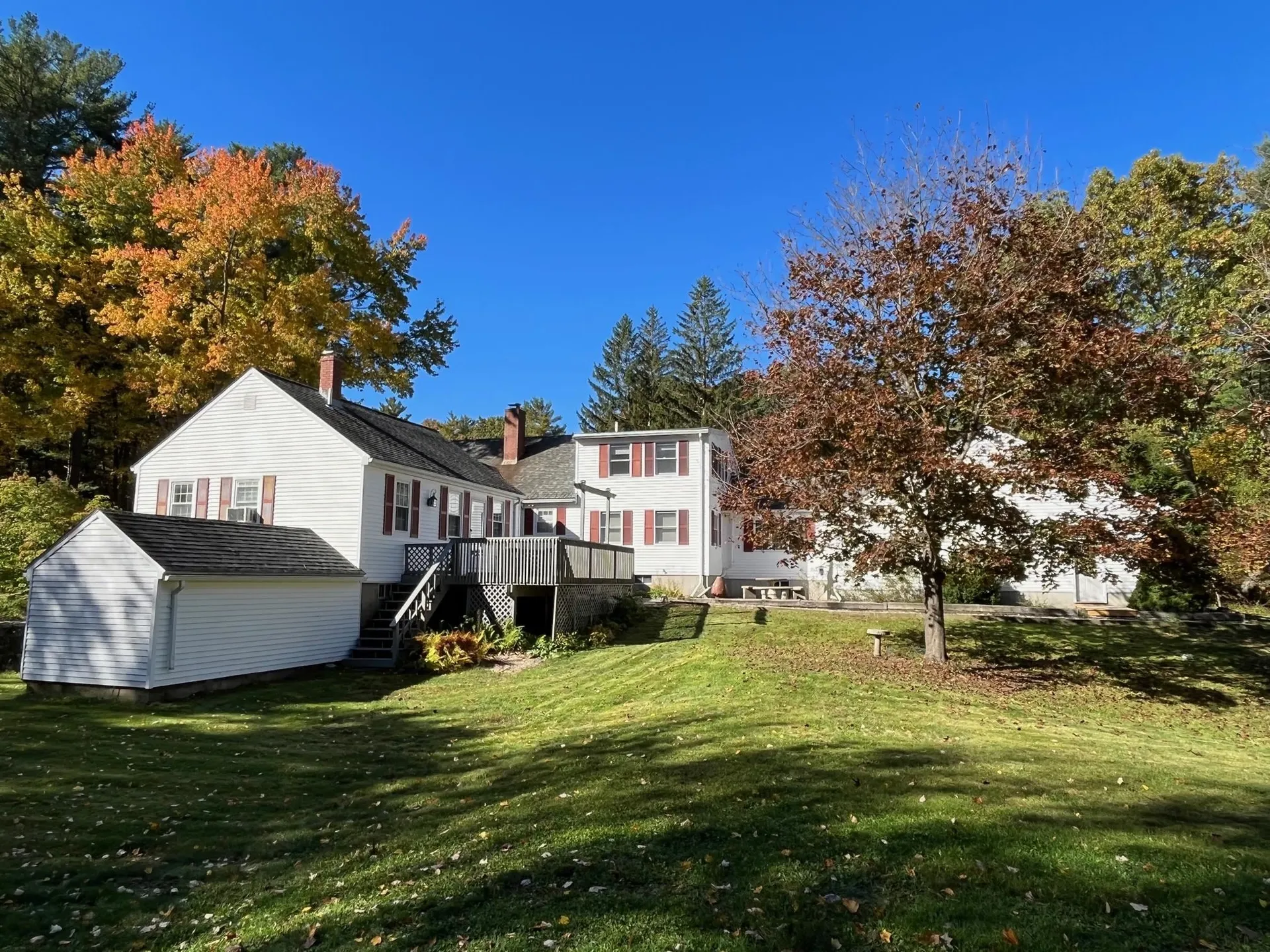 42 Mill Road North Hampton NH 03862