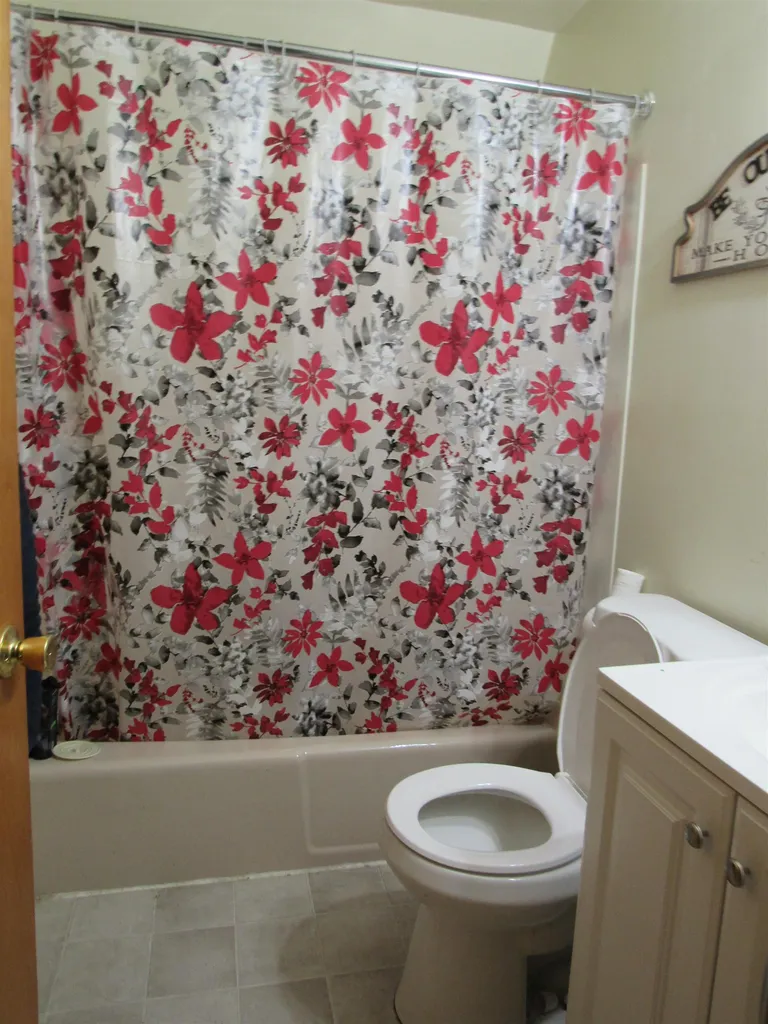 86 Granite Street Berlin NH 03570