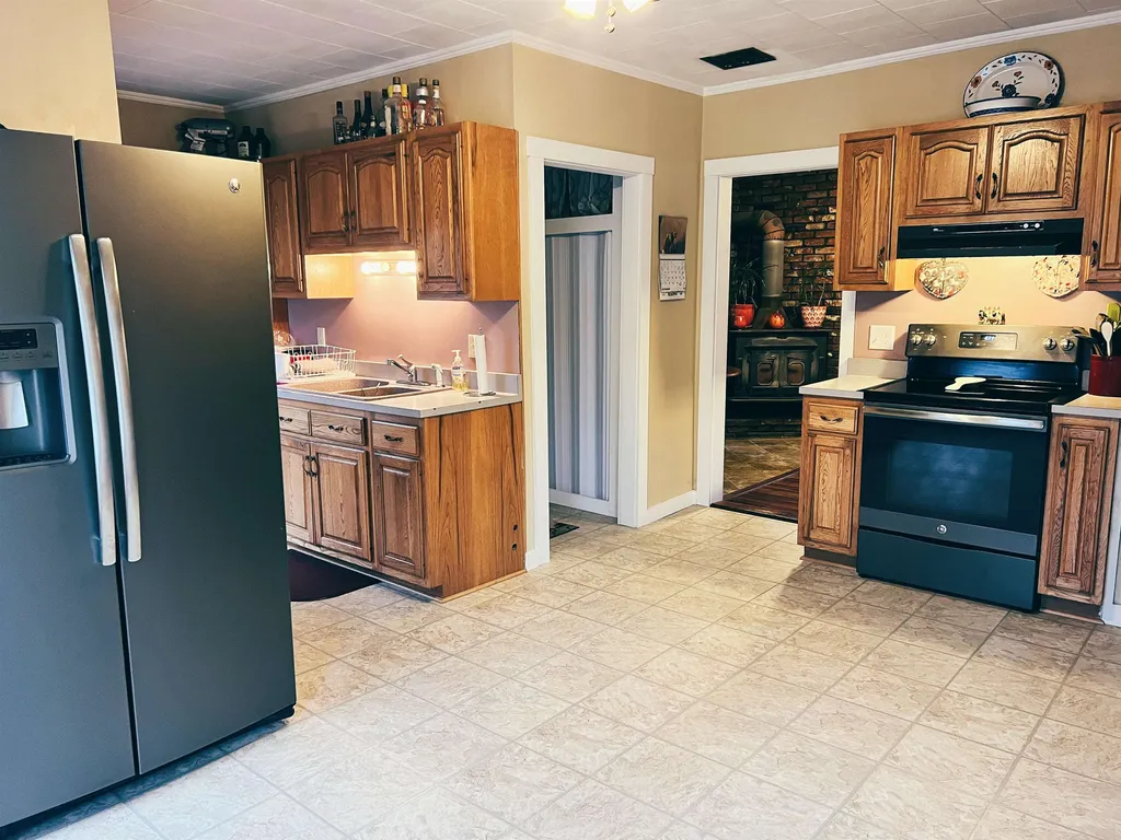 324 Corbin Road Newport NH 03773