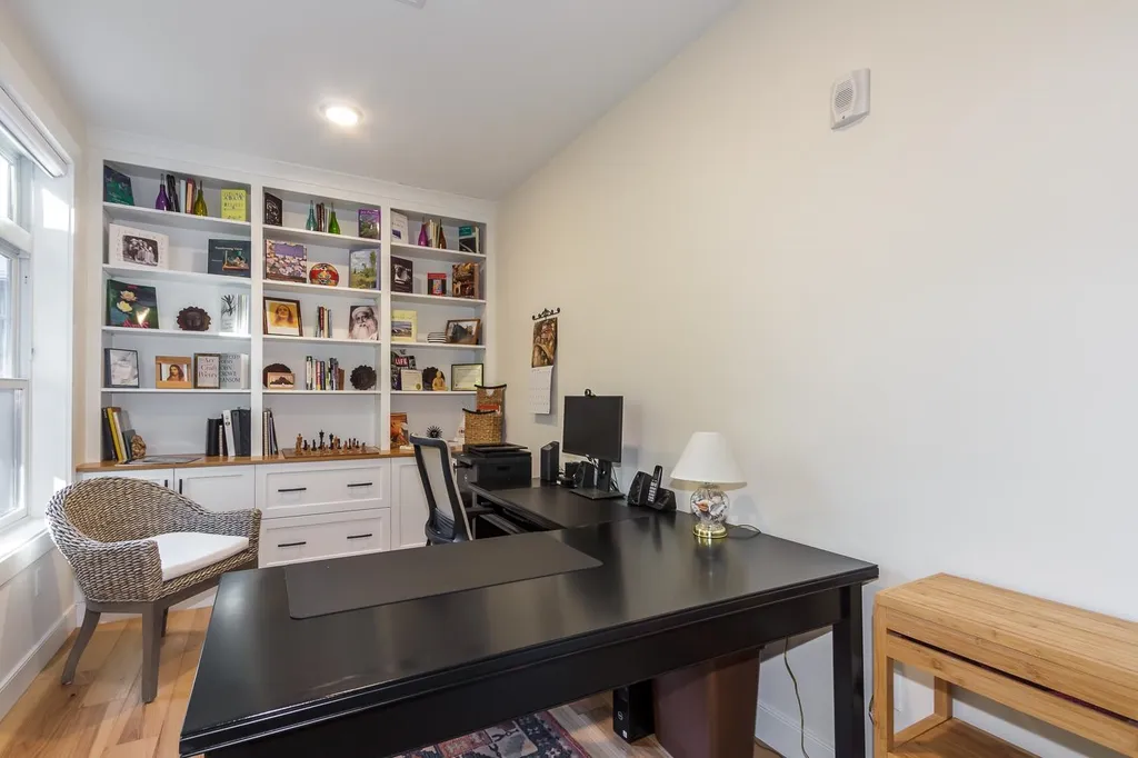 2075 Lafayette Road Portsmouth NH 03801