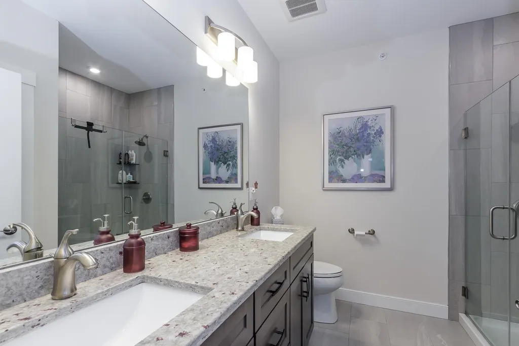2075 Lafayette Road Portsmouth NH 03801