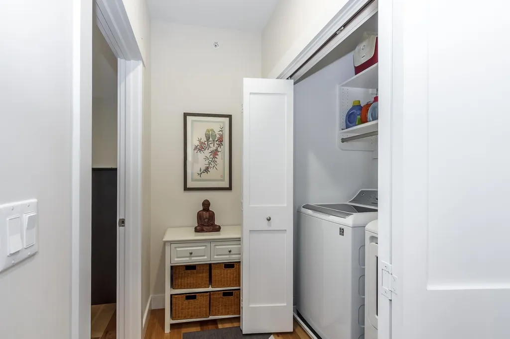 2075 Lafayette Road Portsmouth NH 03801