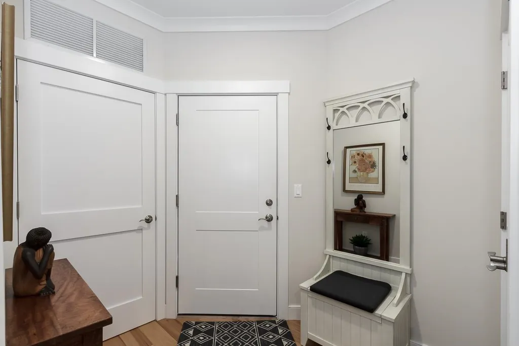 2075 Lafayette Road Portsmouth NH 03801