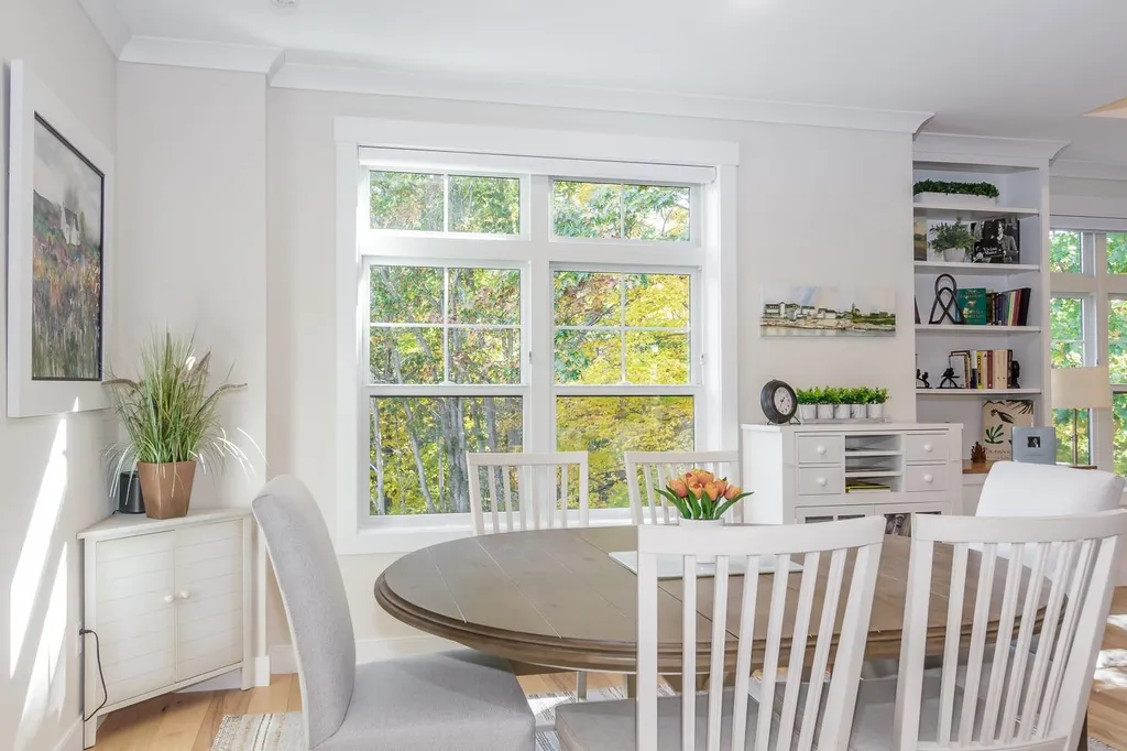 2075 Lafayette Road Portsmouth NH 03801