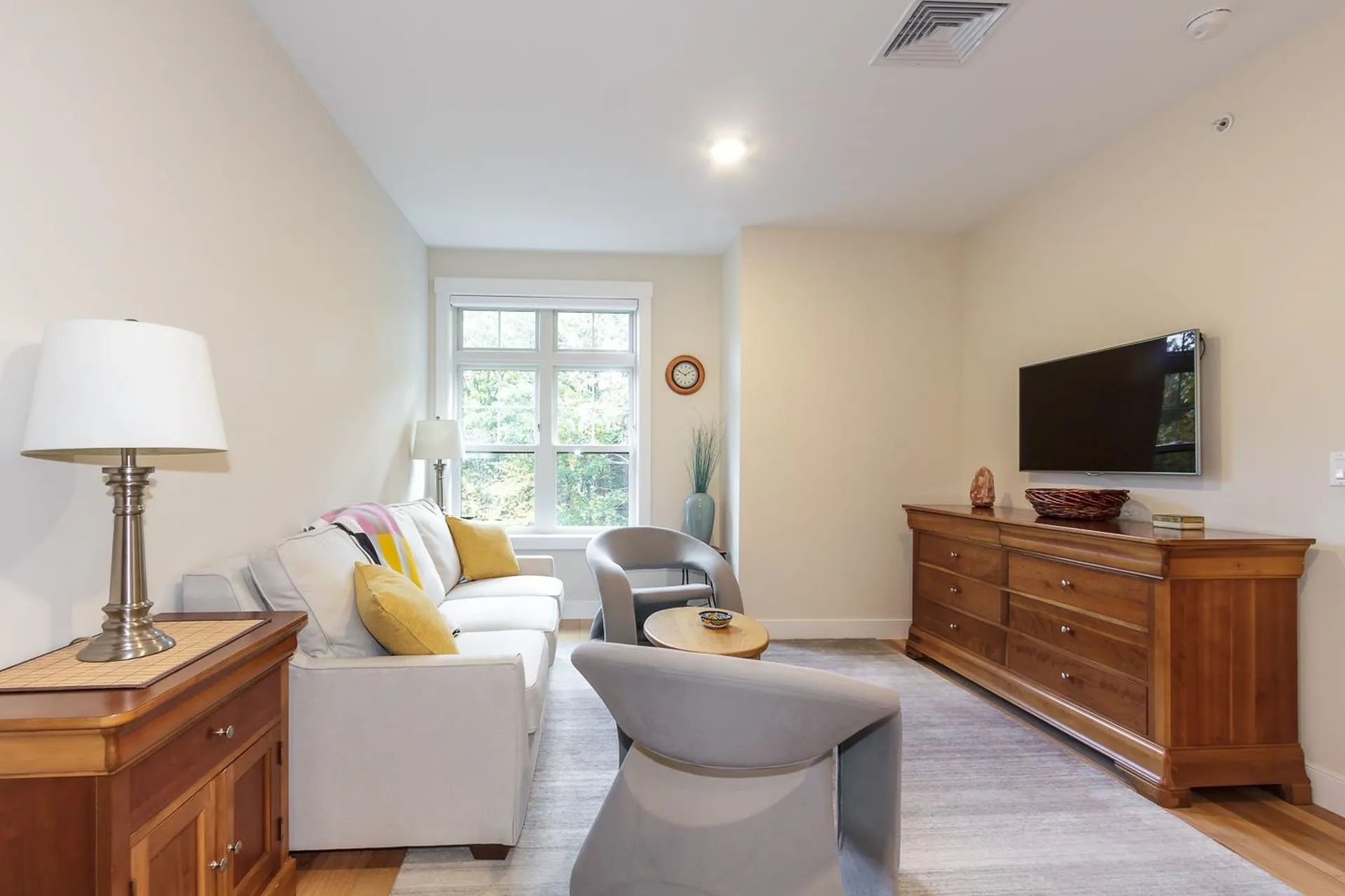 2075 Lafayette Road Portsmouth NH 03801