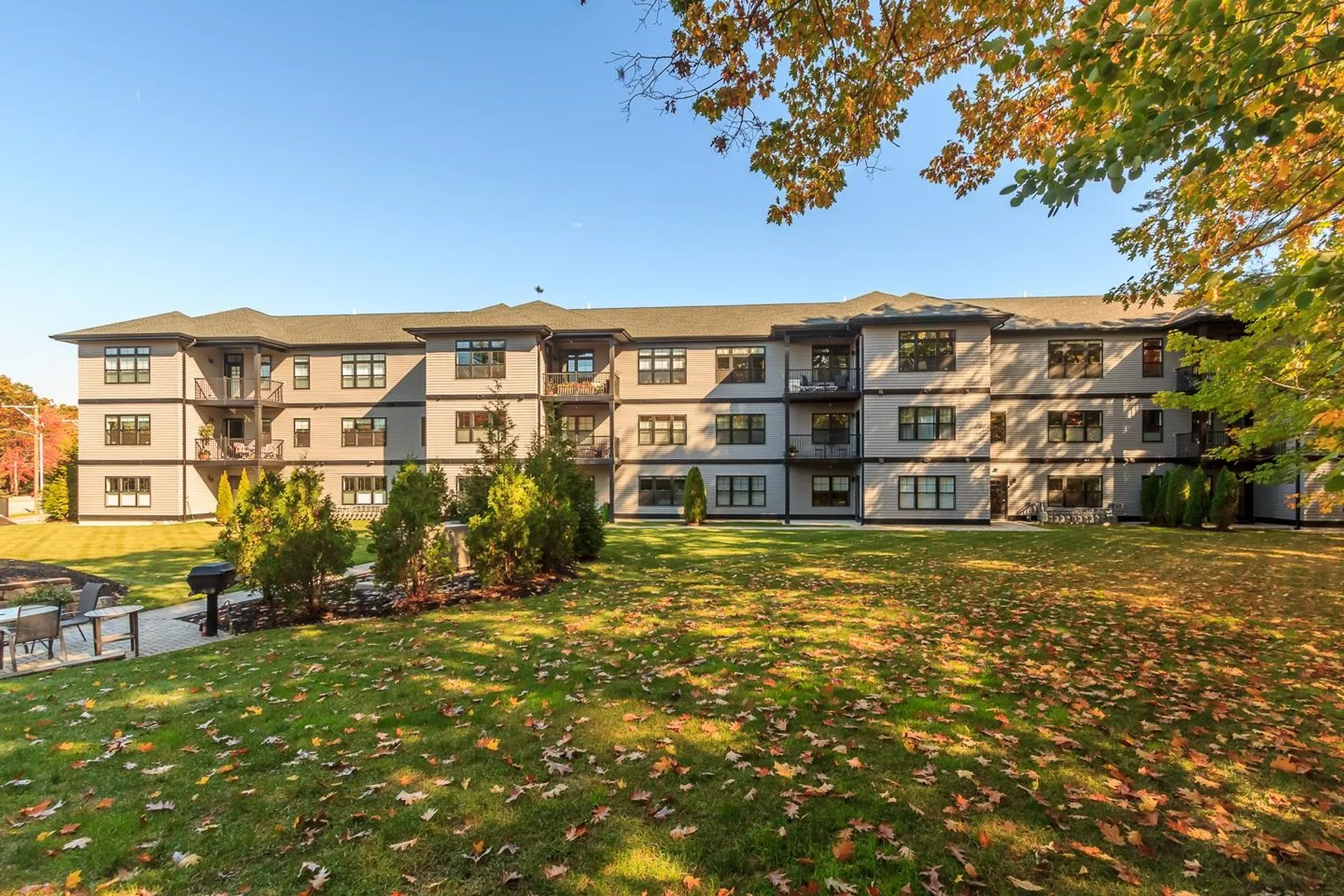 2075 Lafayette Road Portsmouth NH 03801