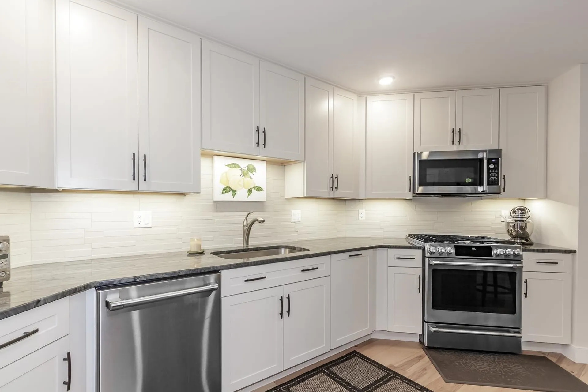 2075 Lafayette Road Portsmouth NH 03801