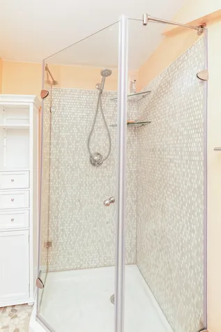 152 E Side Drive Alton NH 03810