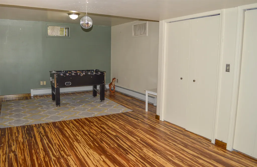 101 Crowningshield Road Chesterfield NH 03443