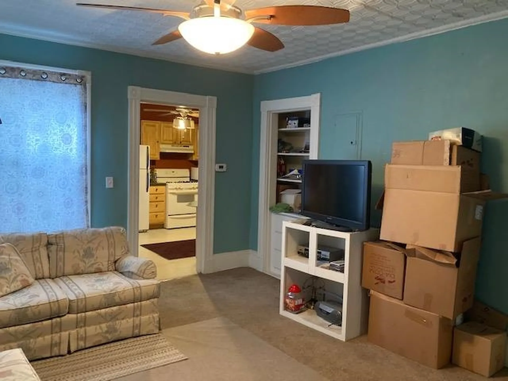11 Amory Street Nashua NH 03060