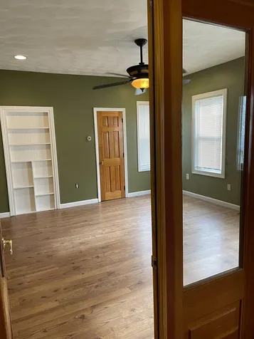11 Hobbs Avenue Nashua NH 03060