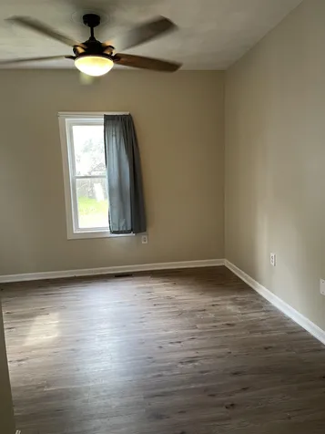 11 Hobbs Avenue Nashua NH 03060