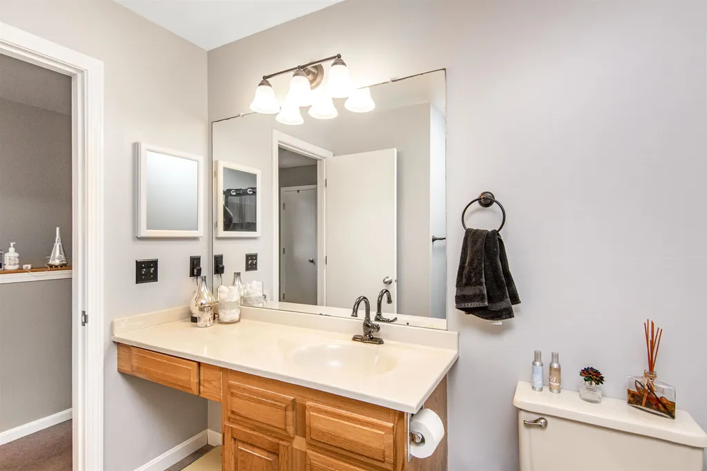 48 Seth Circle Williston VT 05495