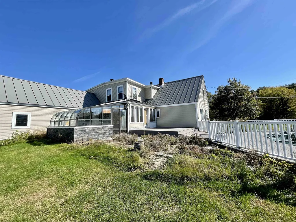 205 River Road Piermont NH 03779