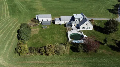 205 River Road Piermont NH 03779