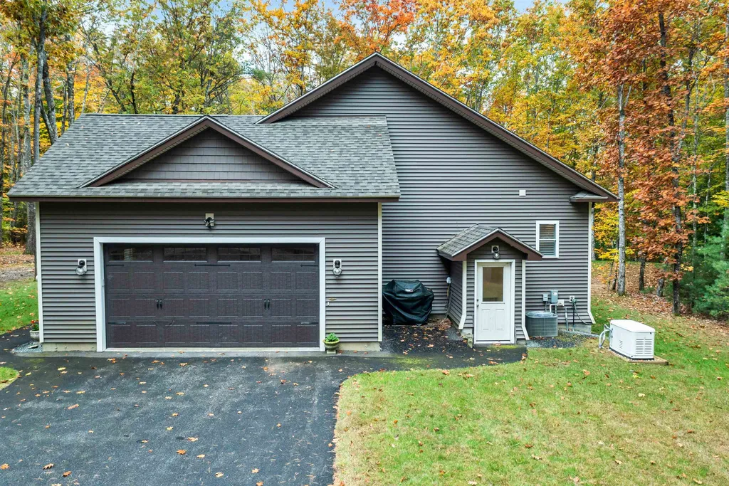 23 Collins Brook Road Meredith NH 03253