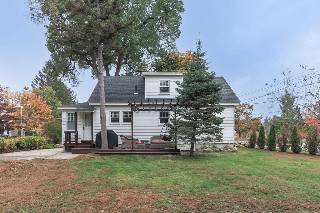 123 Broadway Concord NH 03301