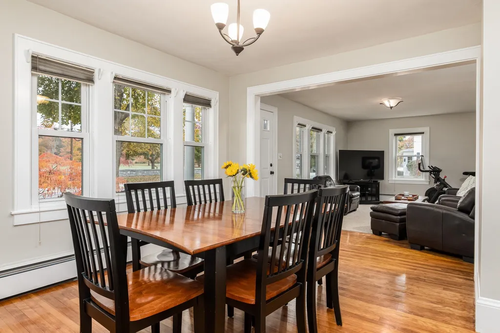 123 Broadway Concord NH 03301