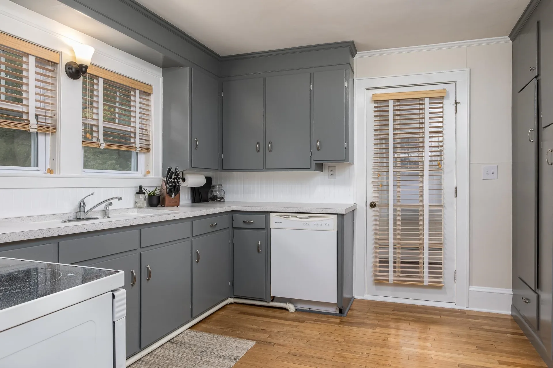 123 Broadway Concord NH 03301