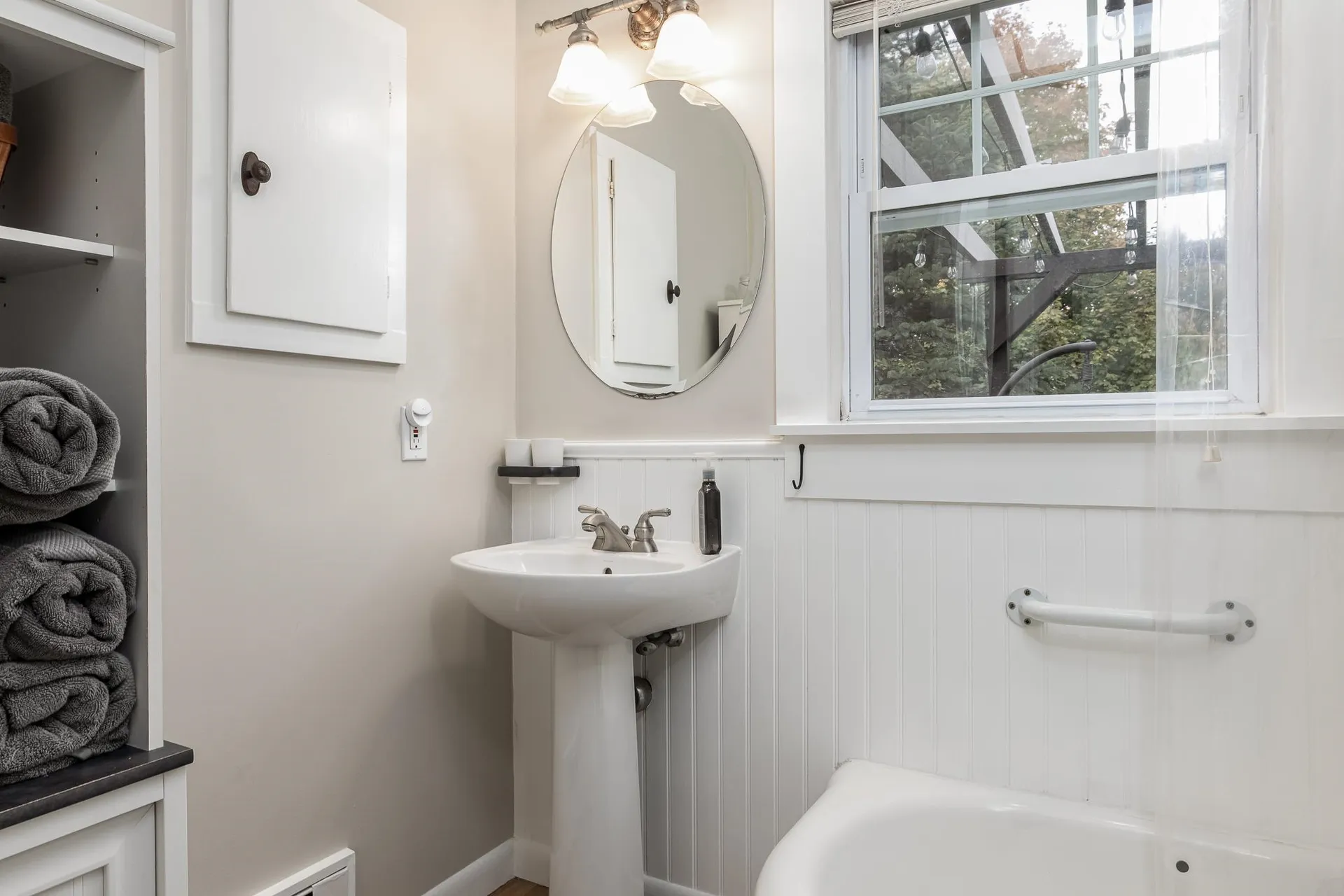 123 Broadway Concord NH 03301