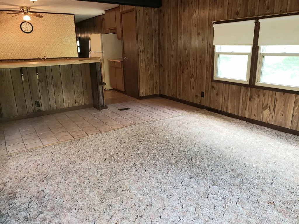 2 Larchen Lane Nashua NH 03063