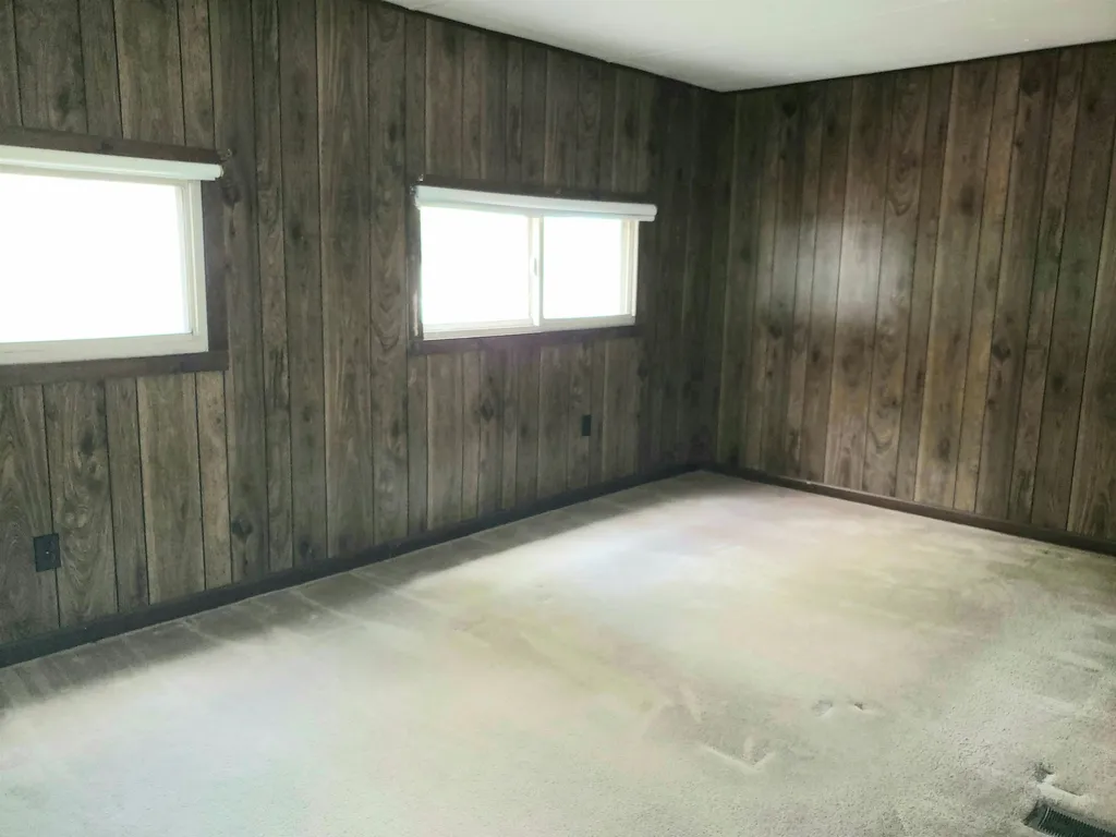 2 Larchen Lane Nashua NH 03063