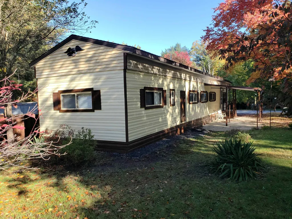 2 Larchen Lane Nashua NH 03063