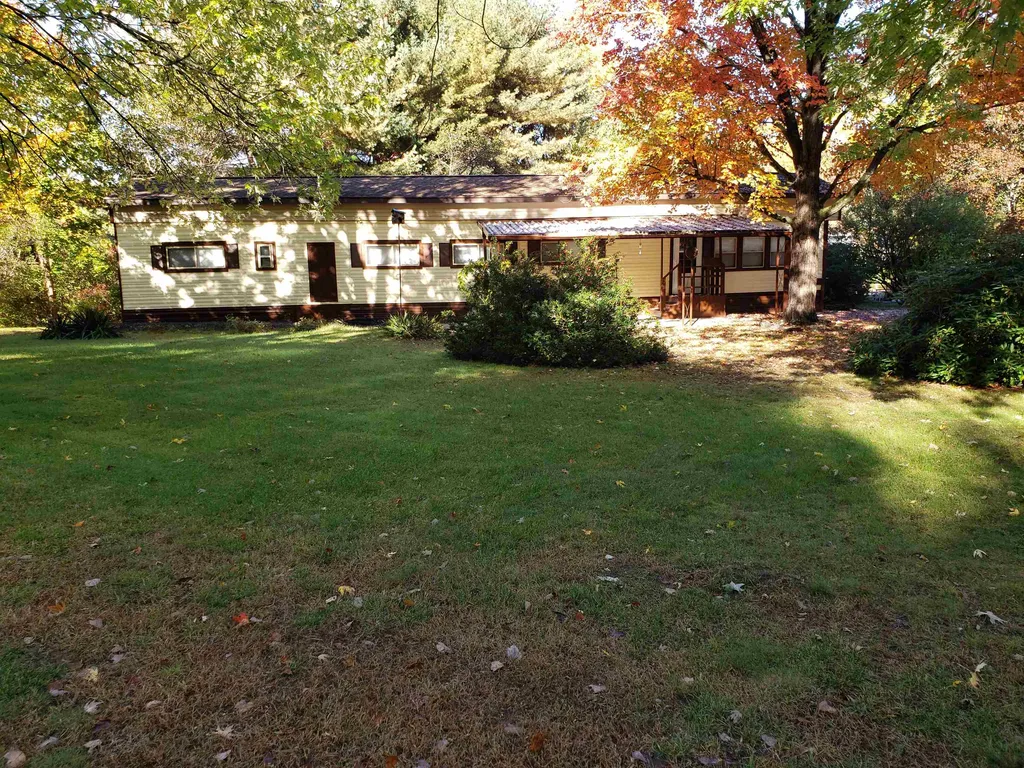 2 Larchen Lane Nashua NH 03063