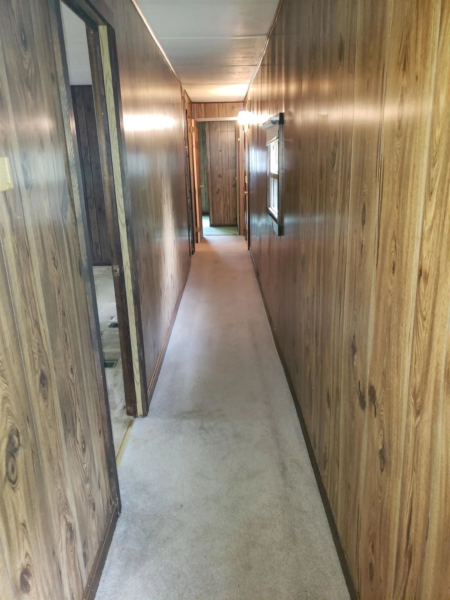 2 Larchen Lane Nashua NH 03063