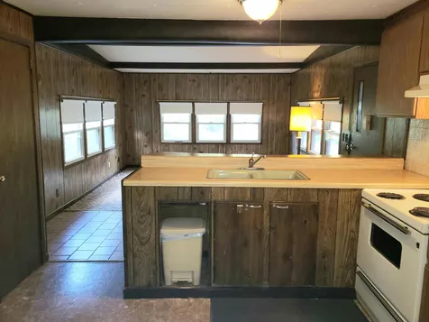 2 Larchen Lane Nashua NH 03063