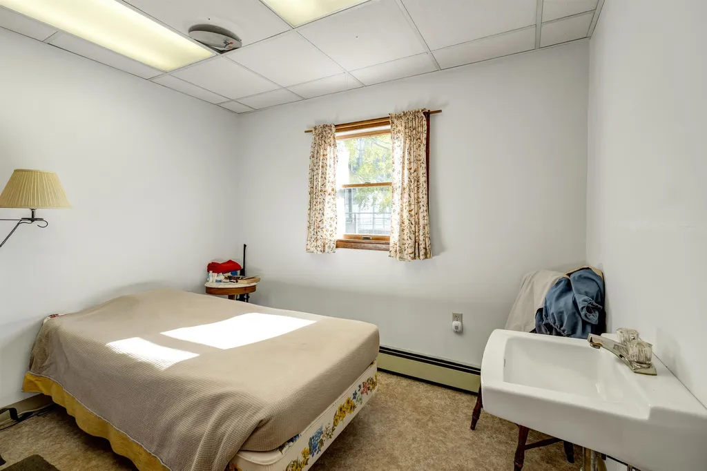 153 Main Street Belmont NH 03220