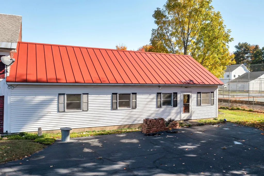 153 Main Street Belmont NH 03220